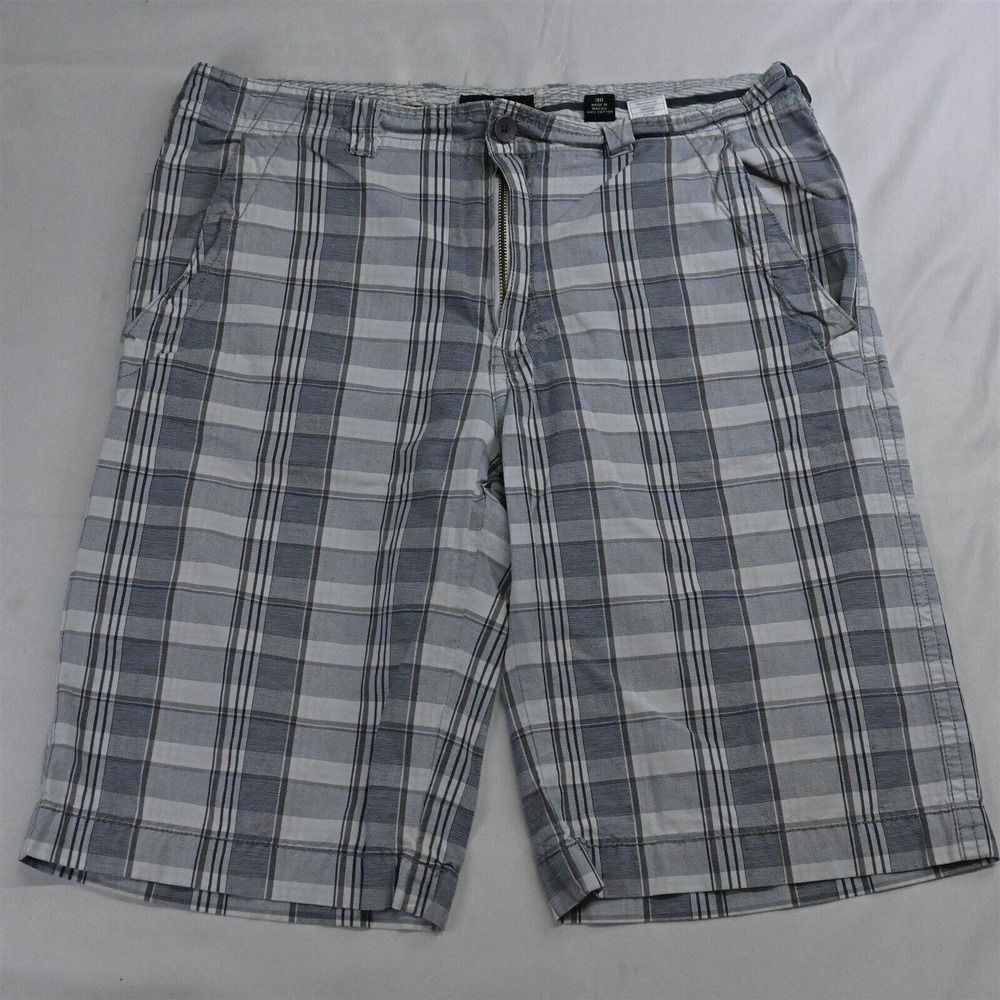 Buckle 36‎ x 24" White Blue Plaid Slim Fit Flat Front Chino Shorts